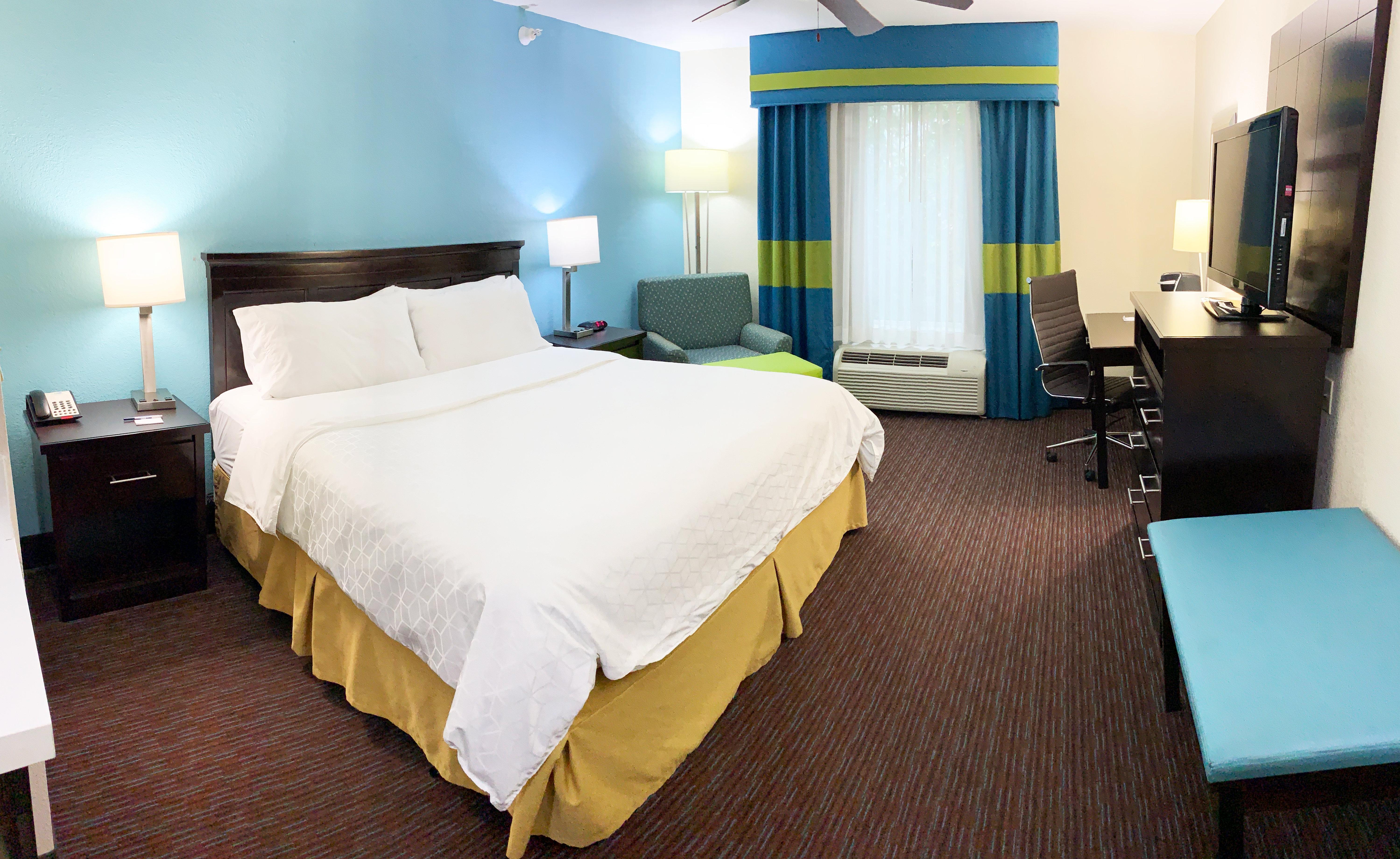 Holiday Inn Express Hotel & Suites Gainesville By Ihg Bagian luar foto